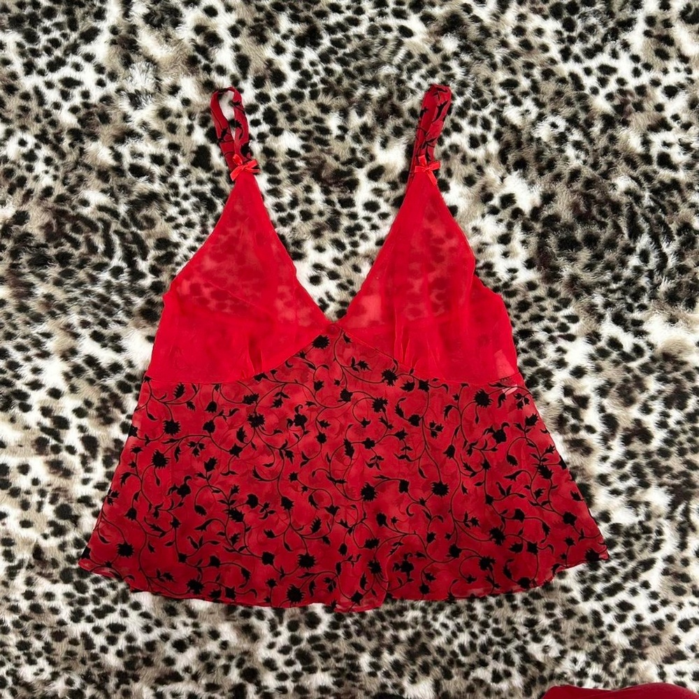 Red and black floral lace mesh cami